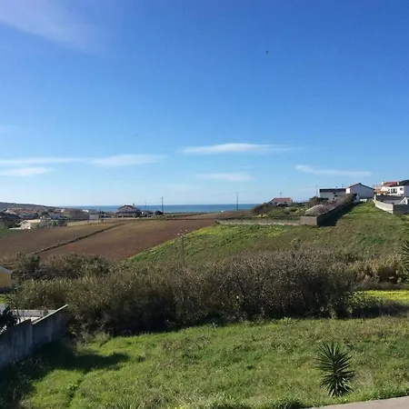 Affordable Ocean Views! Zambujeira, Lourinha